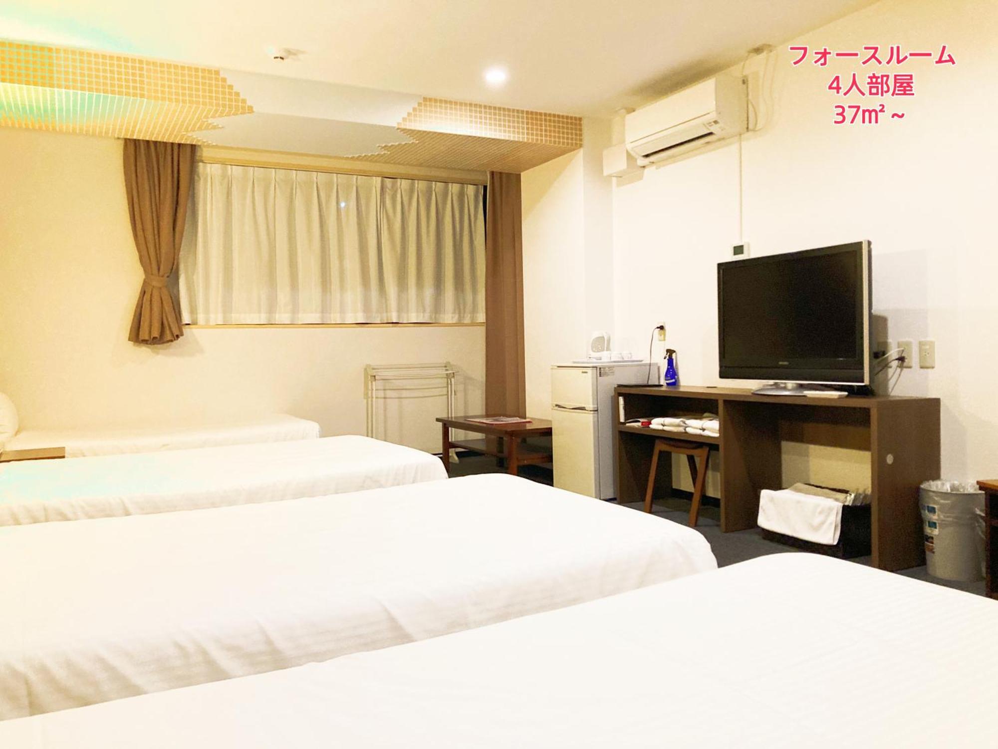 Okinawa Hotel Precia ناهَ المظهر الخارجي الصورة